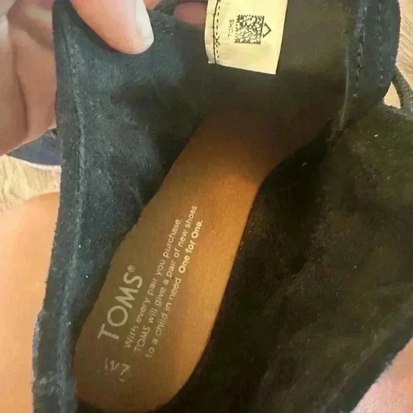 TOMS Black Wedge Ankle Boots Women's Size 7 Lace-Up Minimal Wear Leather Comfy - Picture 8 of 13